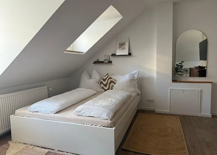 Urban Retreat - & Free Parking Βίρτσμπουργκ